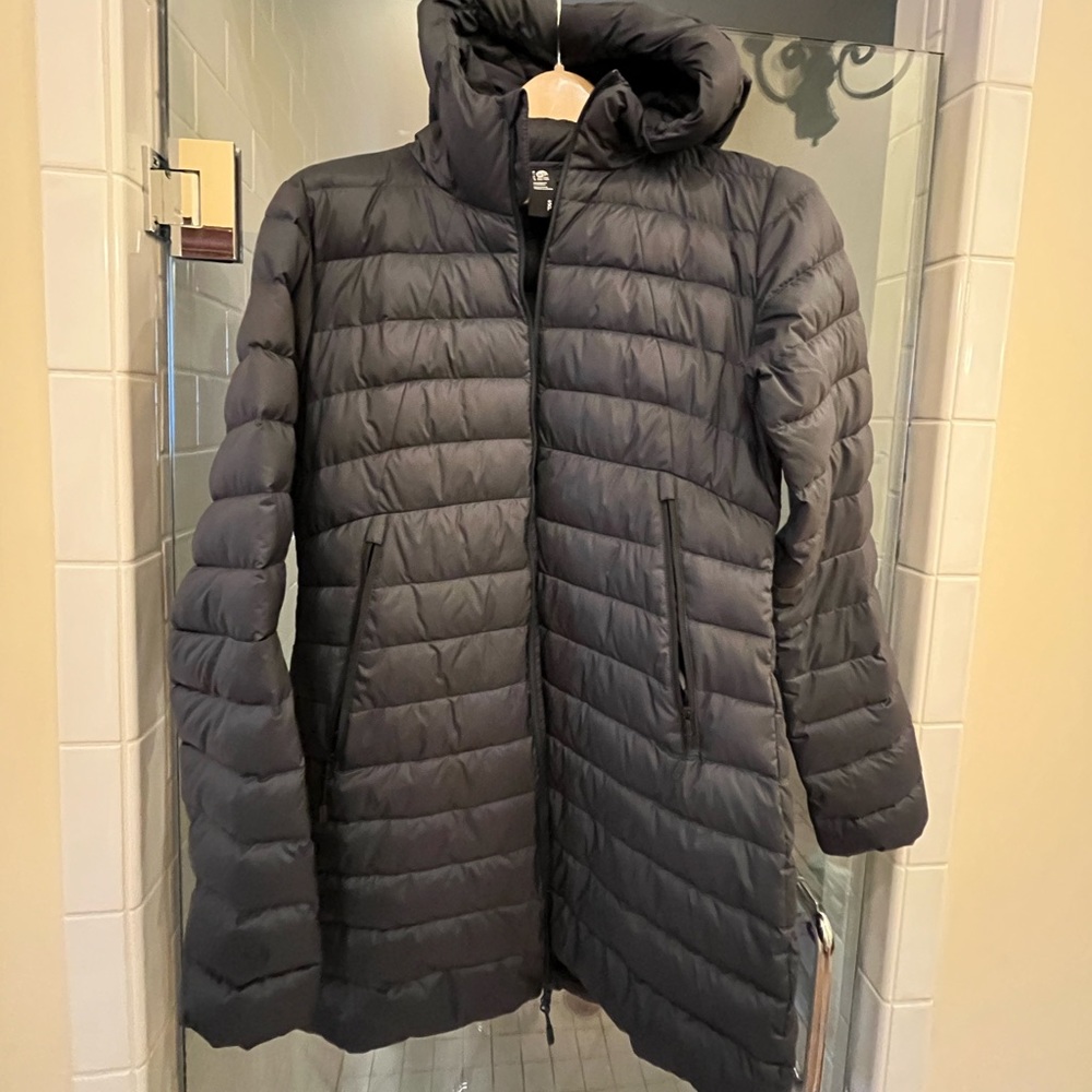 Black Womens Mountain Hardware Lightweight Puffer Small